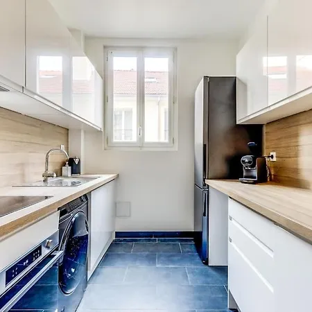 Apartmán Elegant 2-bedroom In Saint-denis