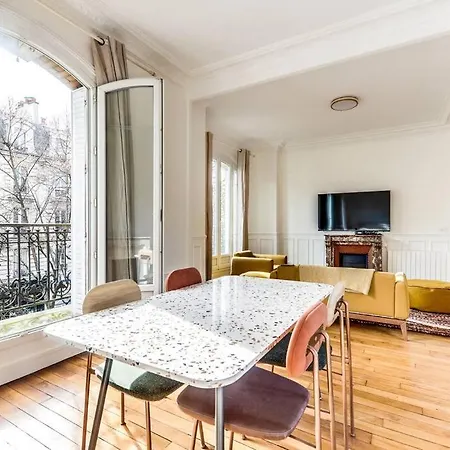 Elegant 2-bedroom In Saint-denis * Saint-Denis (Seine-Saint-Denis)